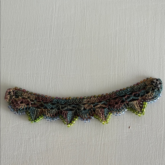 Handcrafted Multicolor Beaded Bracelet - Picture 4 of 4